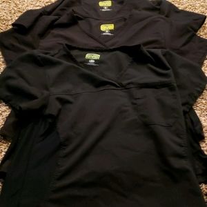 Ave core stretch scrub tops (x3) large